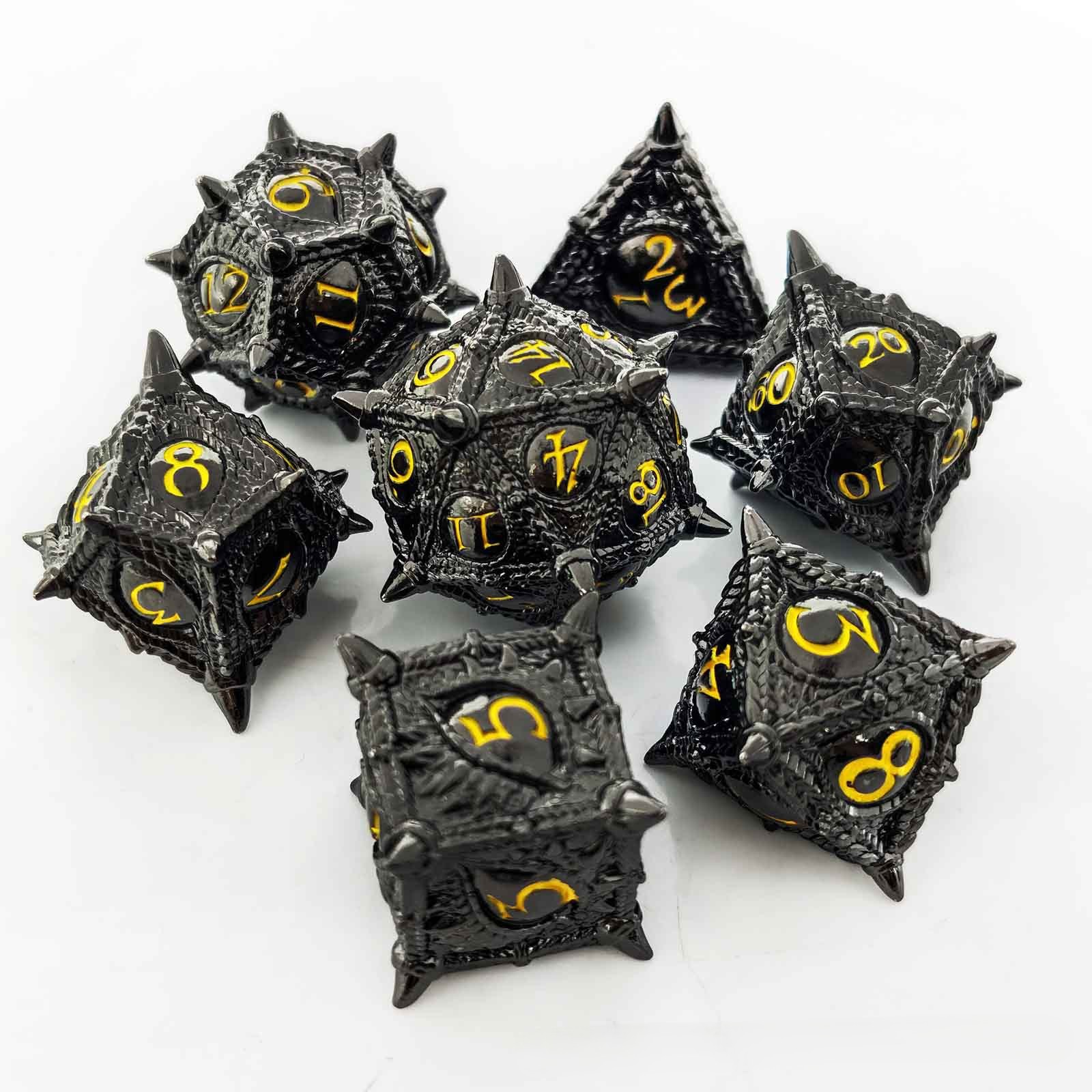 Dungeon and Dragon Metal Dice  - đánh giá và giá Dice Tower Wooden